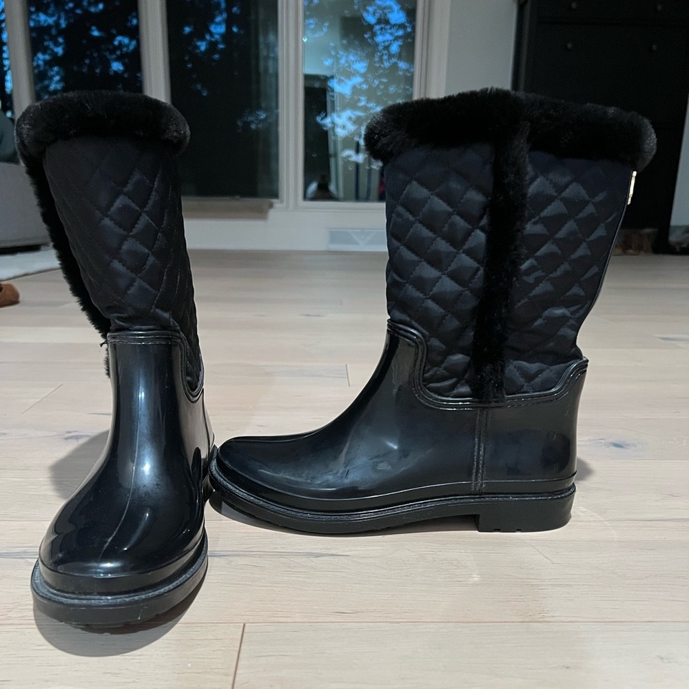 Tommy Hilfiger Faux Fur, Black Quilted Women's Boots